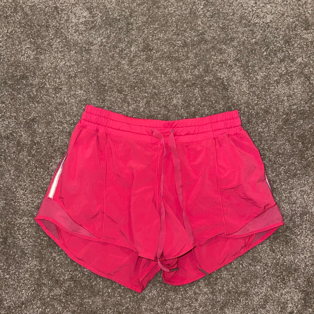 LULU LEMON SHORTS